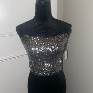 ASTR Sequin top, NWT